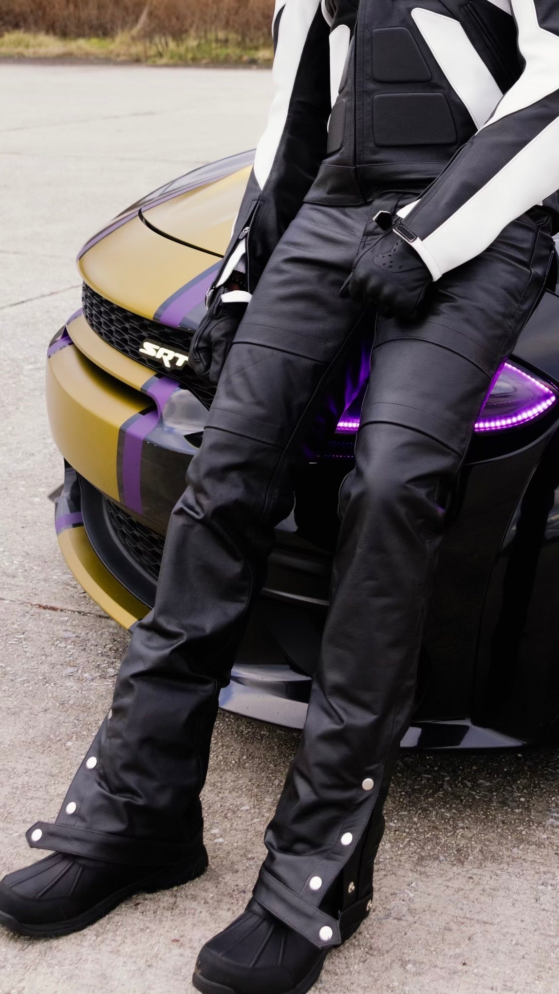 Snḏyt Stacked Leather Pants